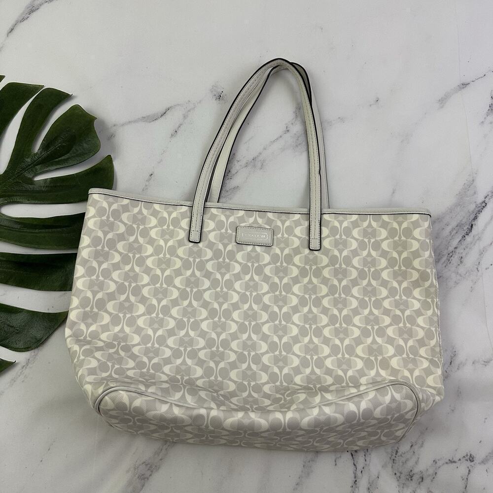 Coach City Tote Bag Purse White Gray Signature Print Coated Large Outlet
